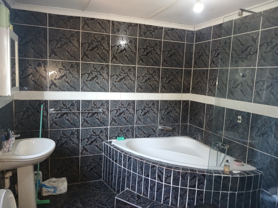 3 Bedroom Property for Sale in Haven Hills Eastern Cape